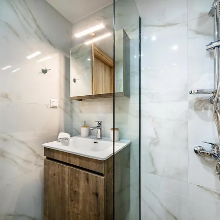 Seaside In Agkisaras